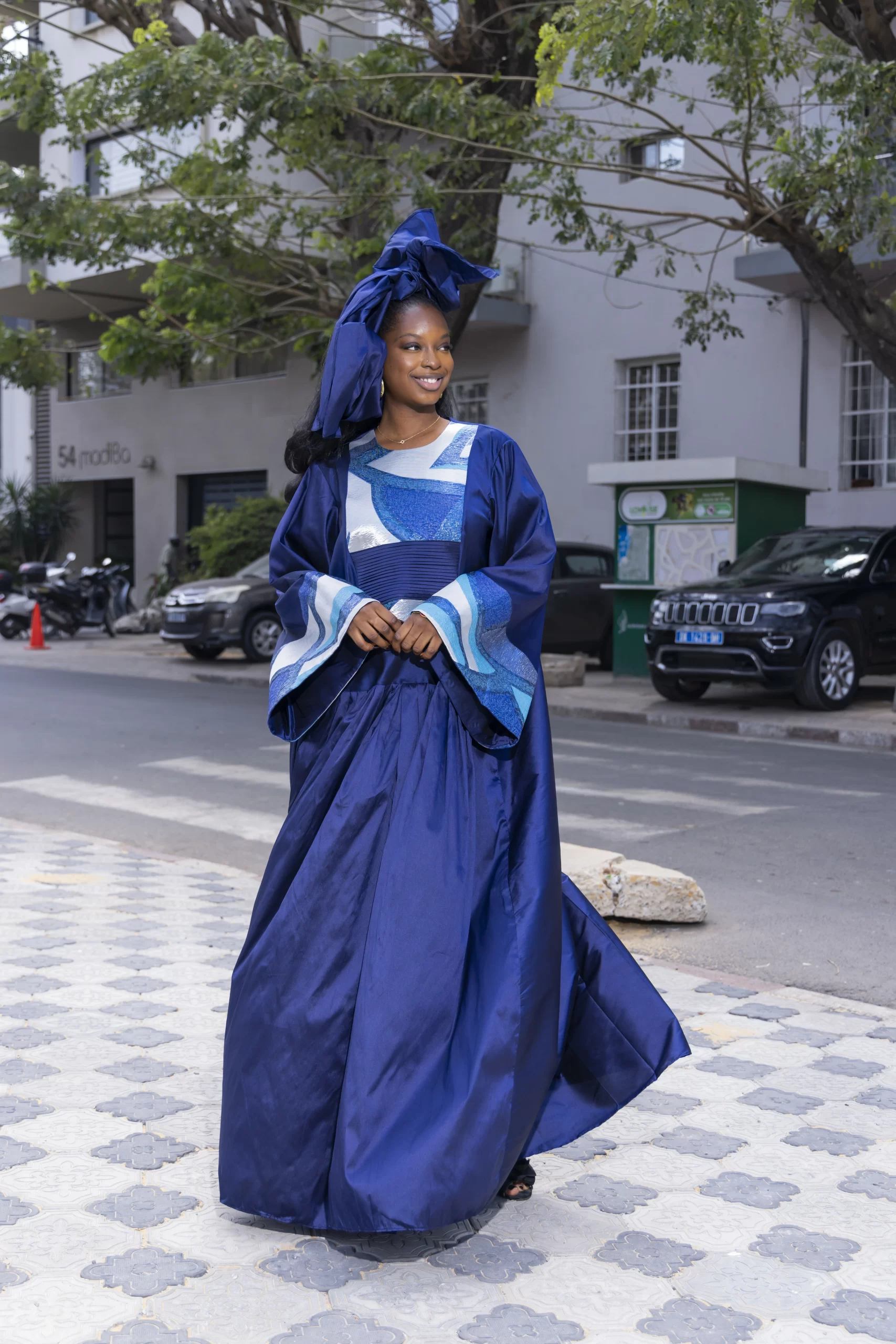 Robe Longue Bleu Cobalt – Image 2